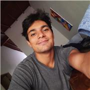 Entrenador físico con experiencia en rehabilitación y tratamiento del dolor